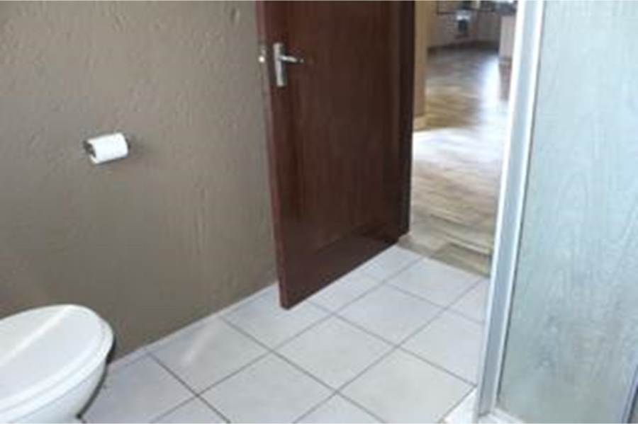 4 Bedroom Property for Sale in Roodekrans Gauteng