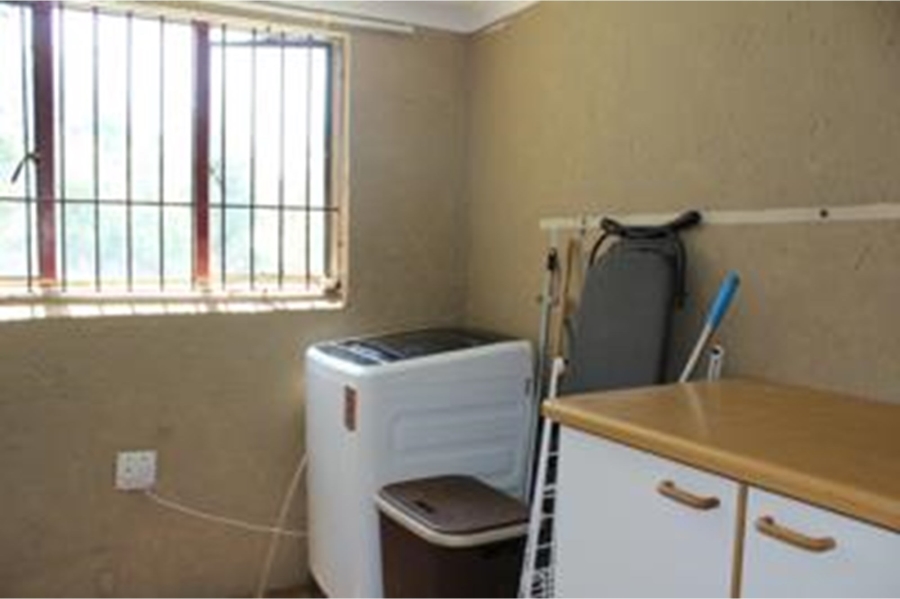 4 Bedroom Property for Sale in Roodekrans Gauteng