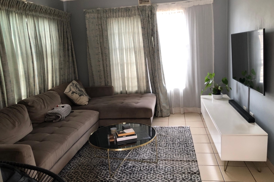 3 Bedroom Property for Sale in Clayville Gauteng