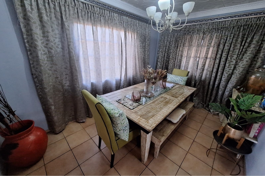 2 Bedroom Property for Sale in Sunair Park Gauteng