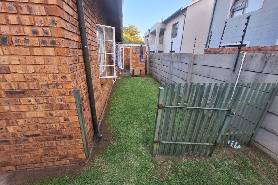 2 Bedroom Property for Sale in Sunair Park Gauteng