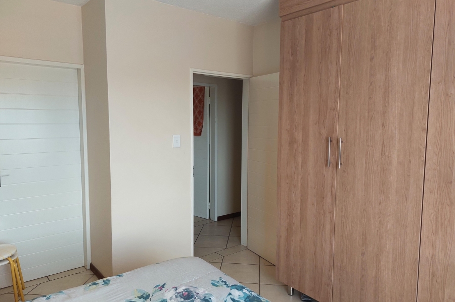 2 Bedroom Property for Sale in Monavoni Gauteng