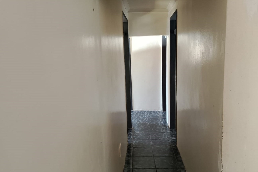 4 Bedroom Property for Sale in Meadowlands Gauteng