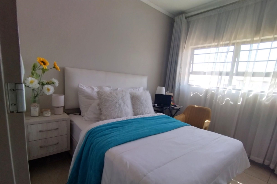 3 Bedroom Property for Sale in Amberfield Gauteng