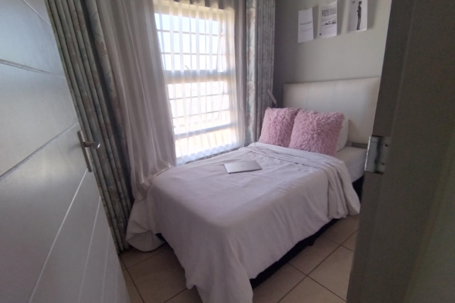 3 Bedroom Property for Sale in Amberfield Gauteng