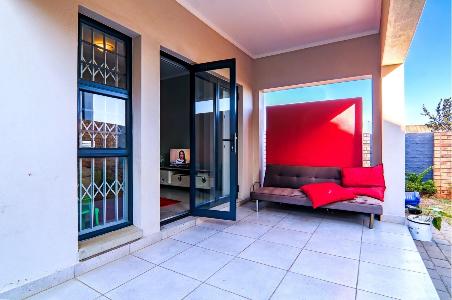 3 Bedroom Property for Sale in Amberfield Gauteng