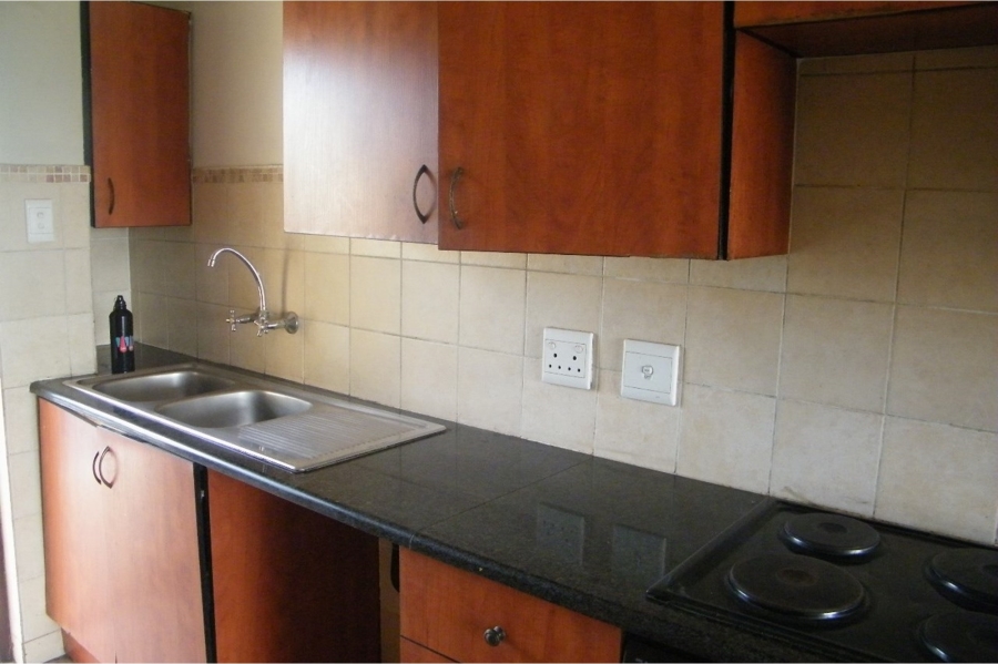 To Let 2 Bedroom Property for Rent in Montana Tuine Gauteng