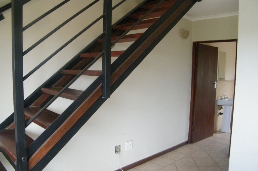 To Let 2 Bedroom Property for Rent in Montana Tuine Gauteng