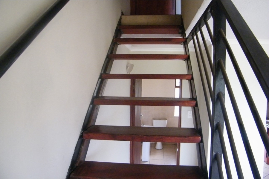 To Let 2 Bedroom Property for Rent in Montana Tuine Gauteng