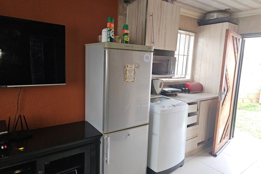 To Let 2 Bedroom Property for Rent in Riverlea Gauteng