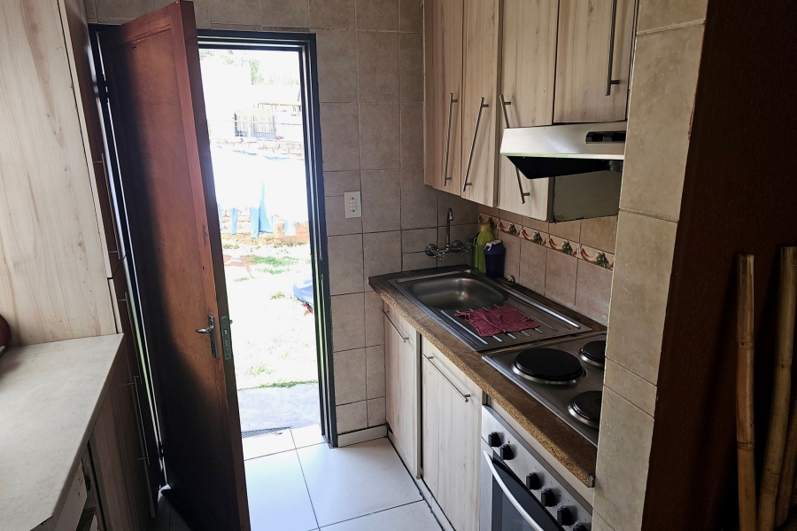 To Let 2 Bedroom Property for Rent in Riverlea Gauteng