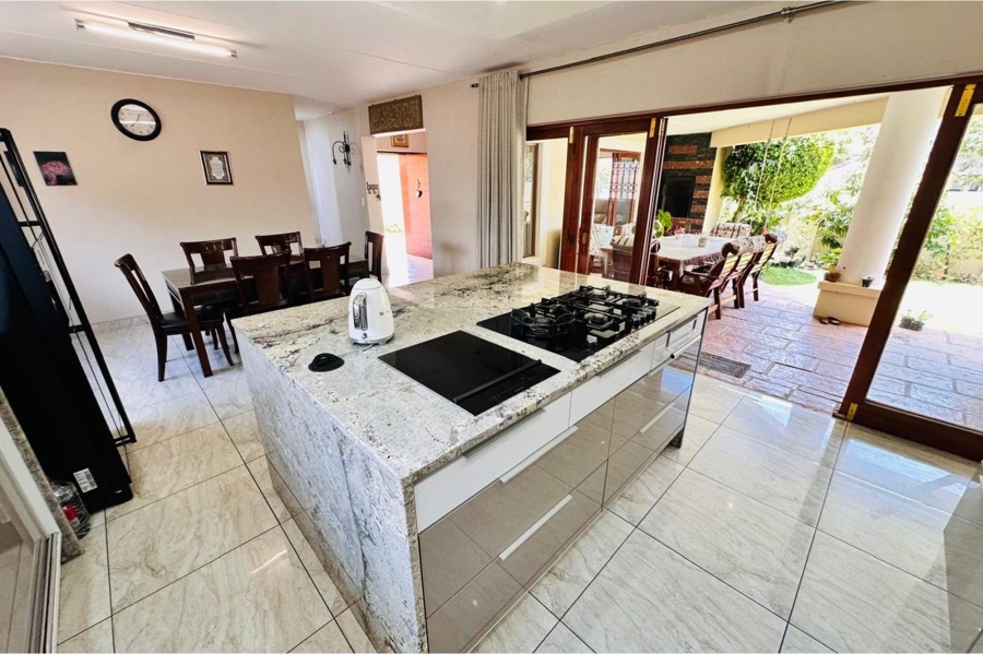 3 Bedroom Property for Sale in North Riding Gauteng