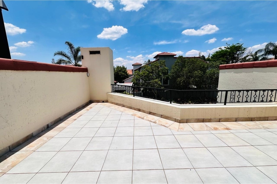 3 Bedroom Property for Sale in North Riding Gauteng