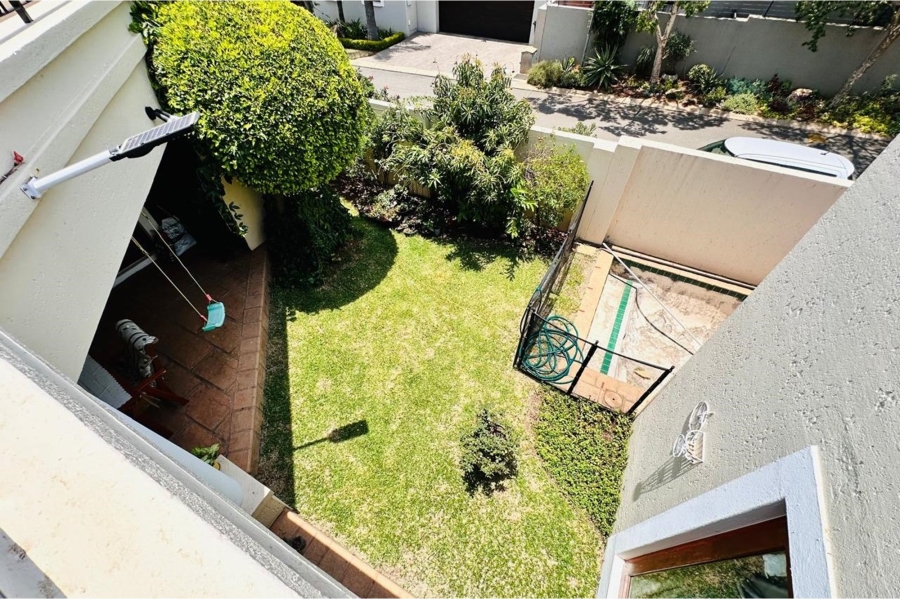 3 Bedroom Property for Sale in North Riding Gauteng