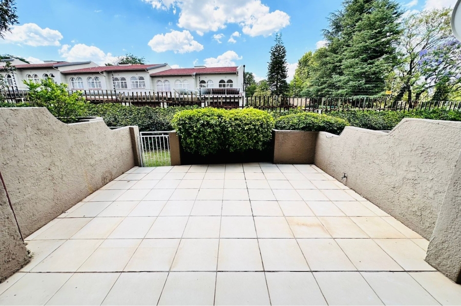 2 Bedroom Property for Sale in Fairland Gauteng