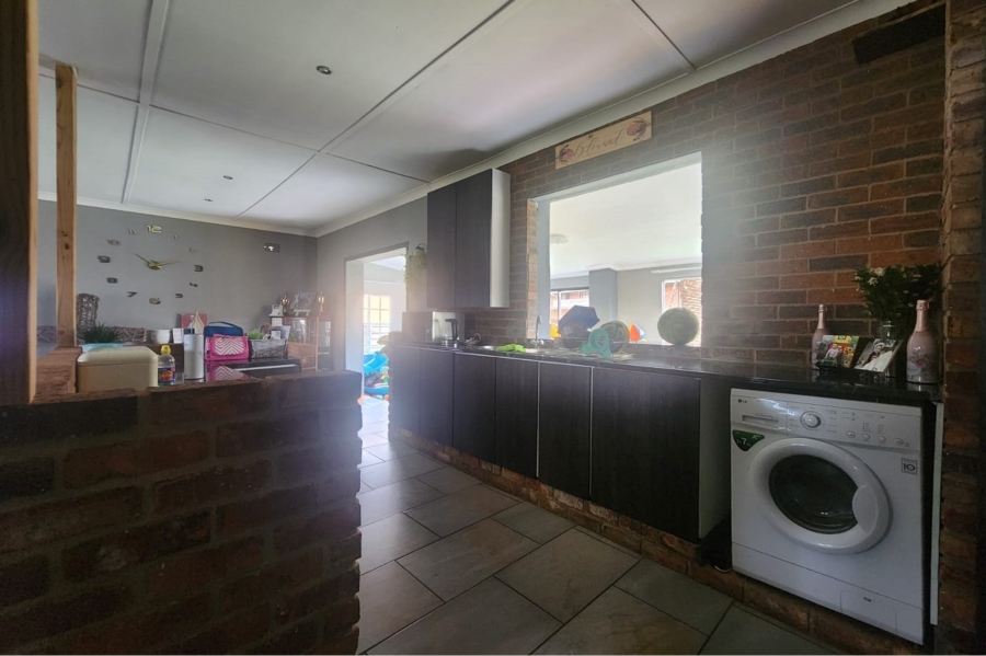 3 Bedroom Property for Sale in Paul Krugersoord Gauteng