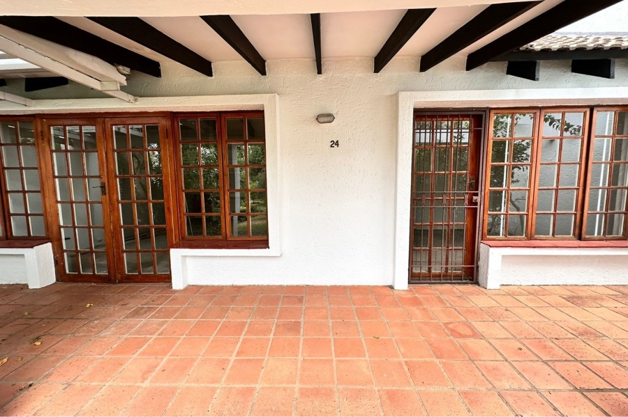 2 Bedroom Property for Sale in Bryanston Gauteng