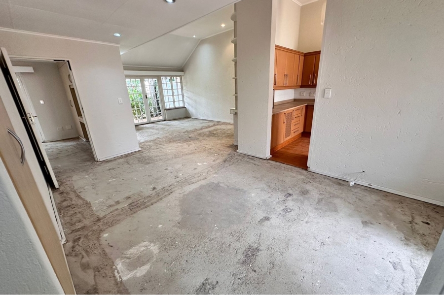 2 Bedroom Property for Sale in Bryanston Gauteng