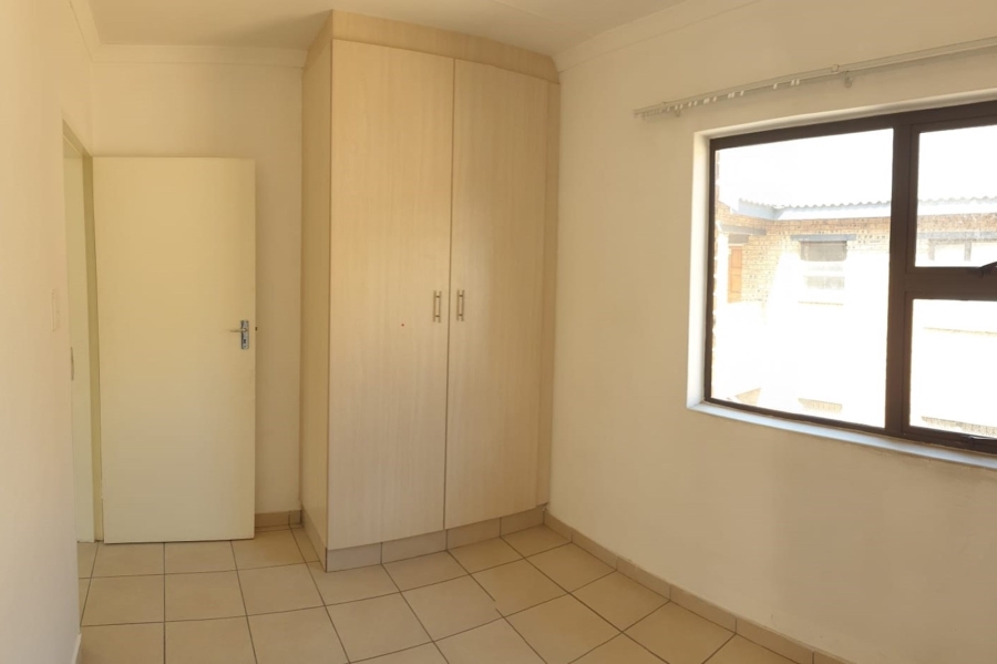 2 Bedroom Property for Sale in Witfield Gauteng