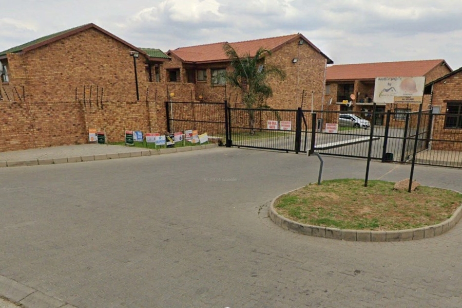 2 Bedroom Property for Sale in Witfield Gauteng