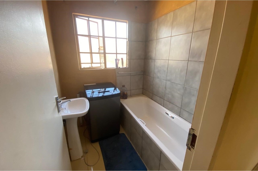 3 Bedroom Property for Sale in Masada Gauteng