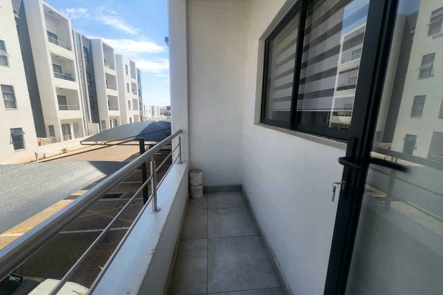 1 Bedroom Property for Sale in Erand Gardens Gauteng