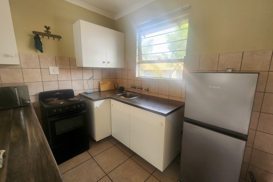 3 Bedroom Property for Sale in Die Hoewes Gauteng