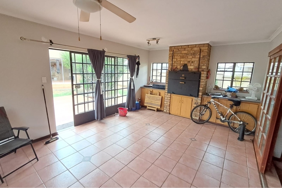 4 Bedroom Property for Sale in Lyttelton Manor Gauteng