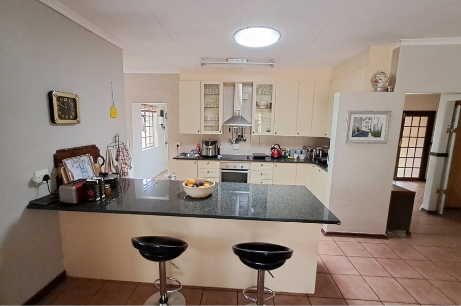 4 Bedroom Property for Sale in Lyttelton Manor Gauteng