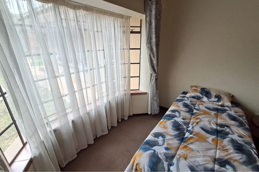 4 Bedroom Property for Sale in Lyttelton Manor Gauteng