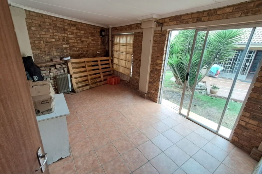 4 Bedroom Property for Sale in Lyttelton Manor Gauteng