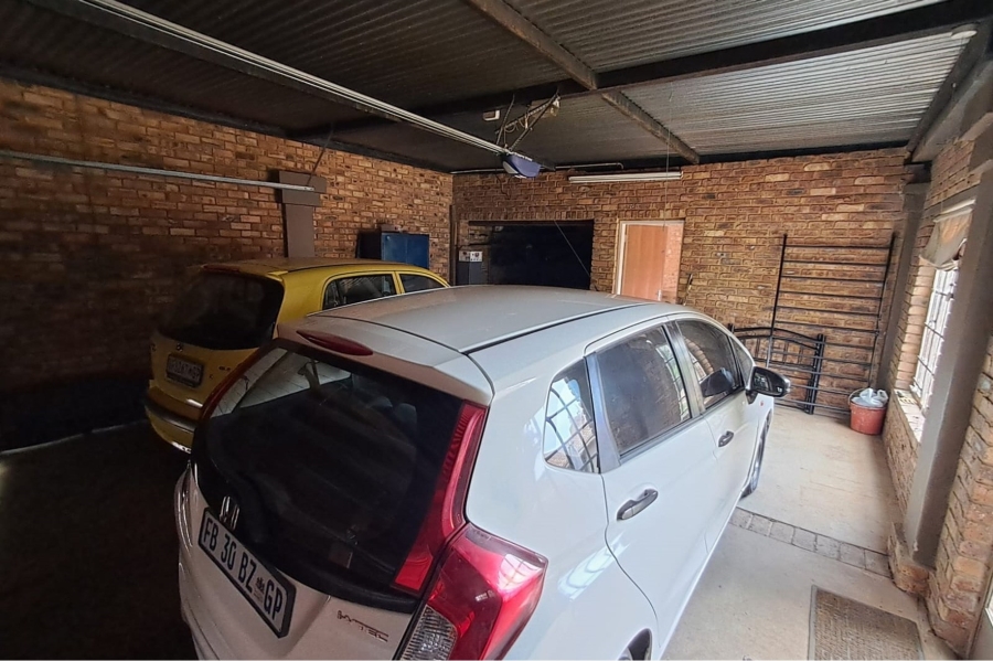 4 Bedroom Property for Sale in Lyttelton Manor Gauteng