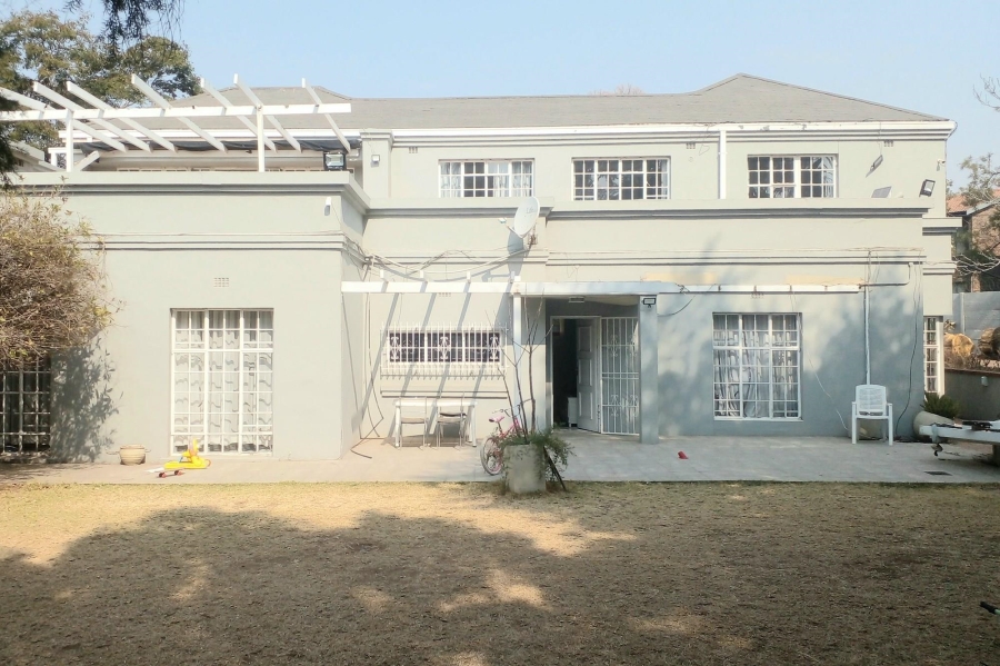 7 Bedroom Property for Sale in Strathavon Gauteng