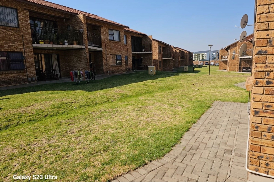 2 Bedroom Property for Sale in Witfield Gauteng