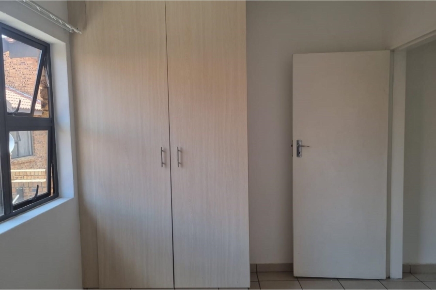 2 Bedroom Property for Sale in Witfield Gauteng