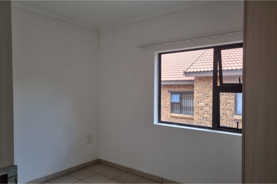 2 Bedroom Property for Sale in Witfield Gauteng