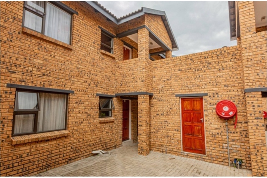 2 Bedroom Property for Sale in Witfield Gauteng