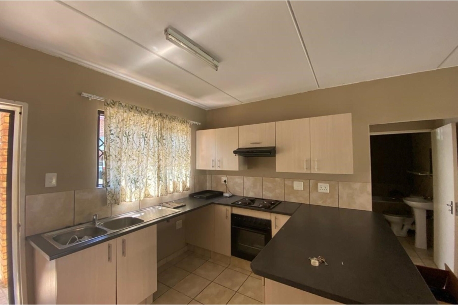 2 Bedroom Property for Sale in Witfield Gauteng