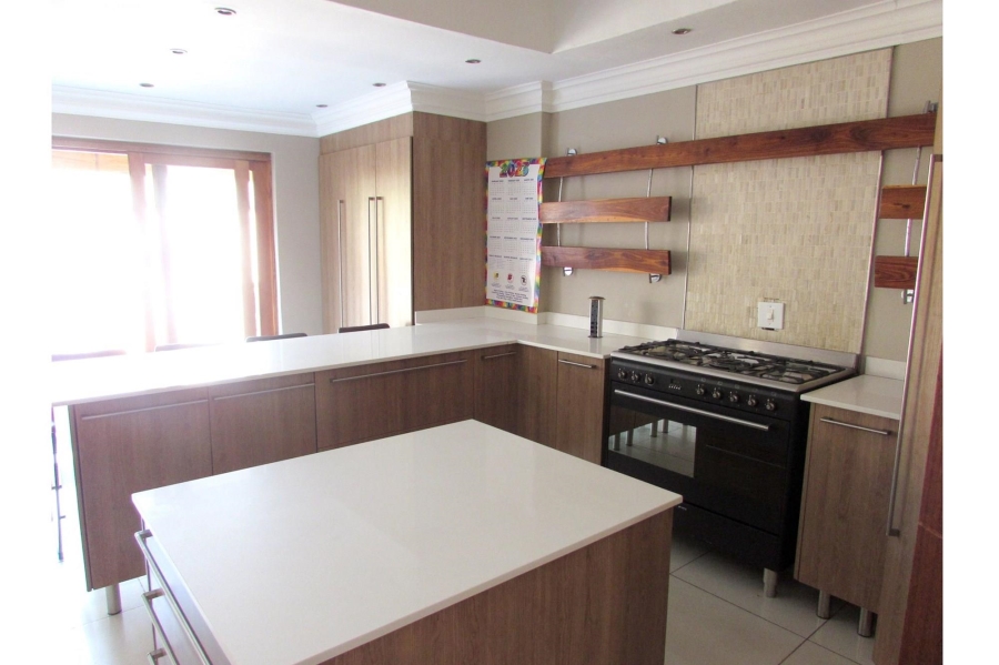 4 Bedroom Property for Sale in Kensington Gauteng