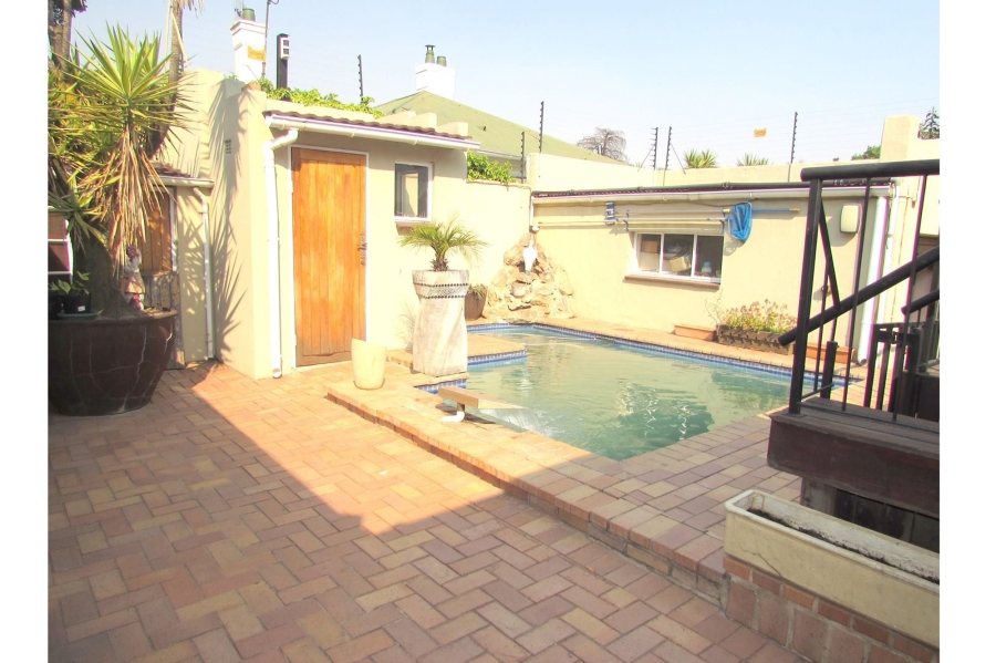 4 Bedroom Property for Sale in Kensington Gauteng