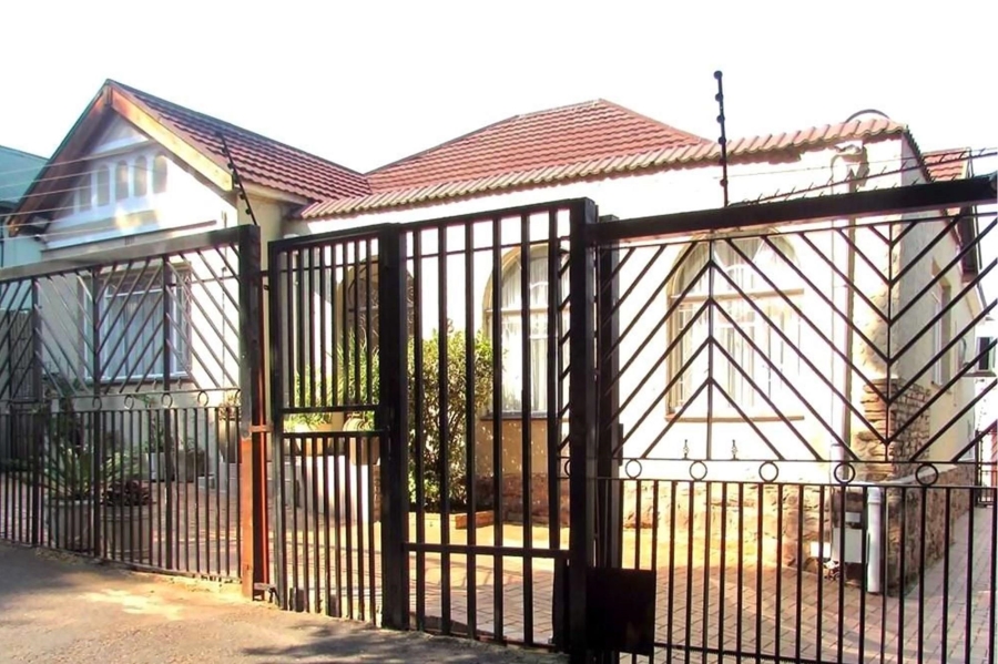 4 Bedroom Property for Sale in Kensington Gauteng