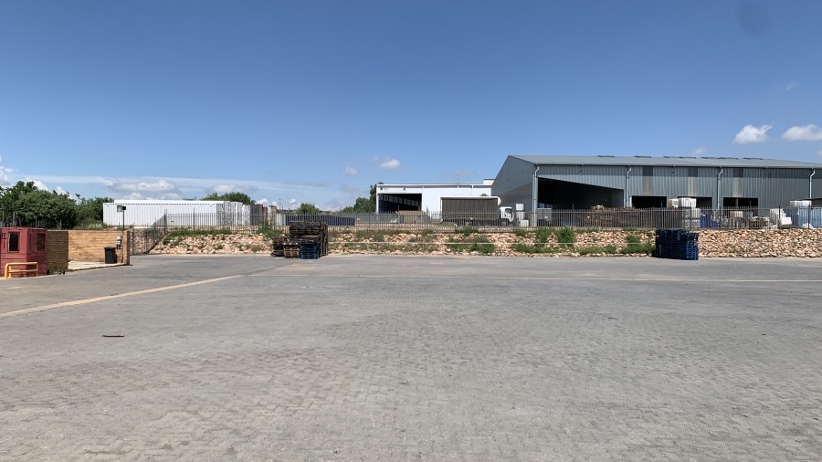 To Let commercial Property for Rent in Elandshaven Gauteng