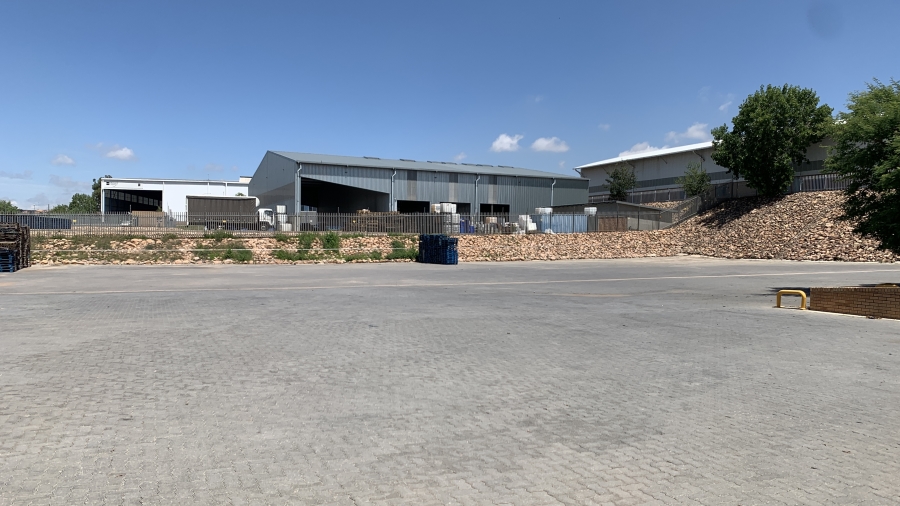 To Let commercial Property for Rent in Elandshaven Gauteng