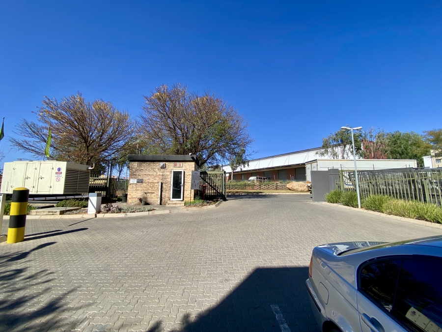 To Let commercial Property for Rent in Longmeadow Gauteng