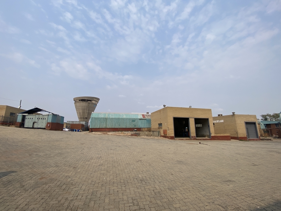 To Let commercial Property for Rent in Glen Austin Gauteng