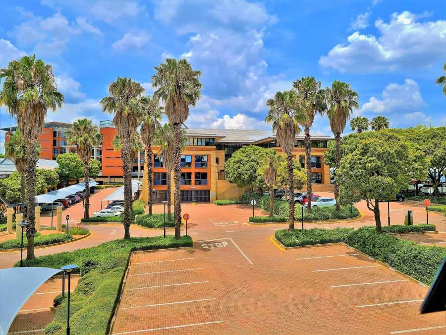 To Let commercial Property for Rent in Constantia Kloof Gauteng