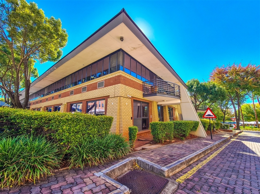 To Let commercial Property for Rent in Constantia Kloof Gauteng