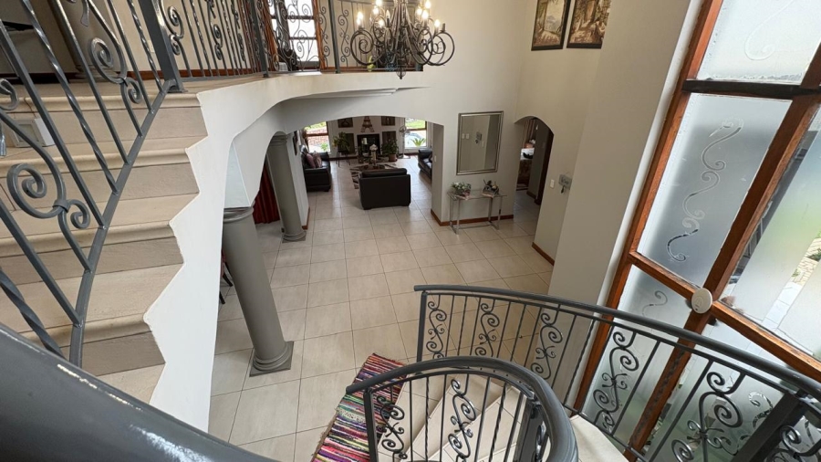 5 Bedroom Property for Sale in Beyers Park Gauteng