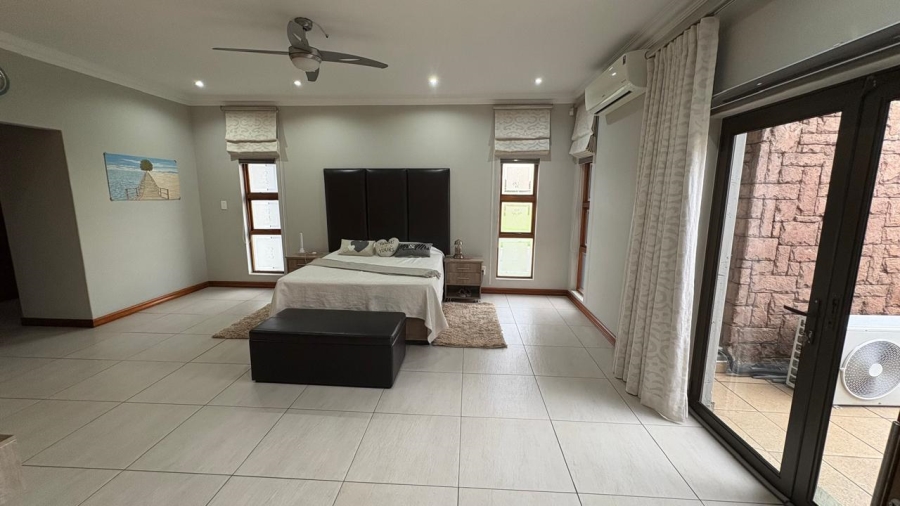 5 Bedroom Property for Sale in Beyers Park Gauteng