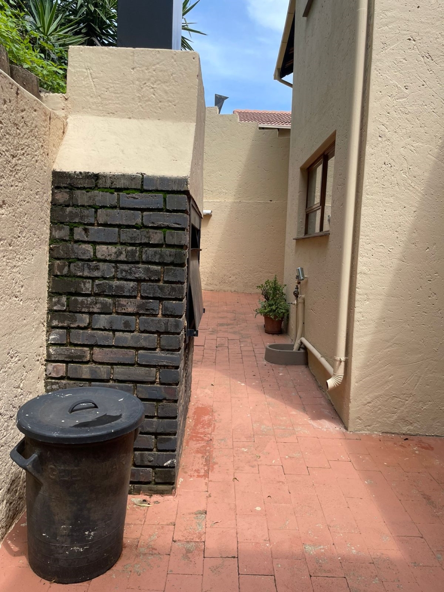 4 Bedroom Property for Sale in Kenmare Gauteng